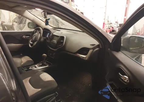 2014 Jeep Cherokee North z USA, uszkodzony, nr VIN 1C4PJLCS8EW139209